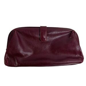 Sakowitz Saks Clutch Cranberry Marlot Burgundy Italian Leather Handbag Italy